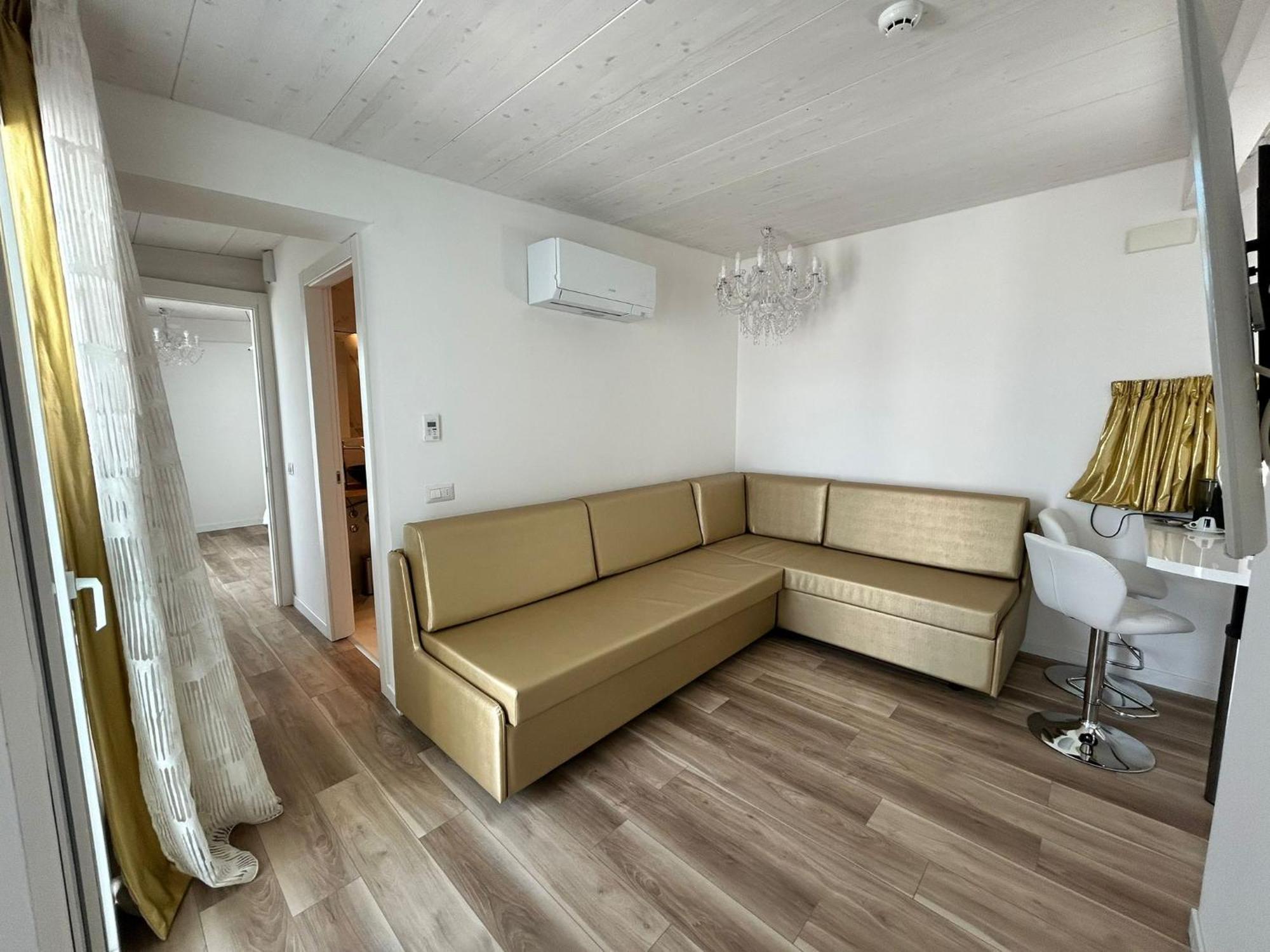 Miami Suite Hotel 벨레지아아지마리나 외부 사진